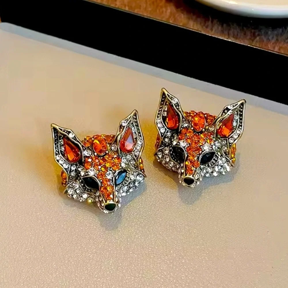 Vintage Baroque Crystal Fox Necklace/Earrings - Picture 8 of 8